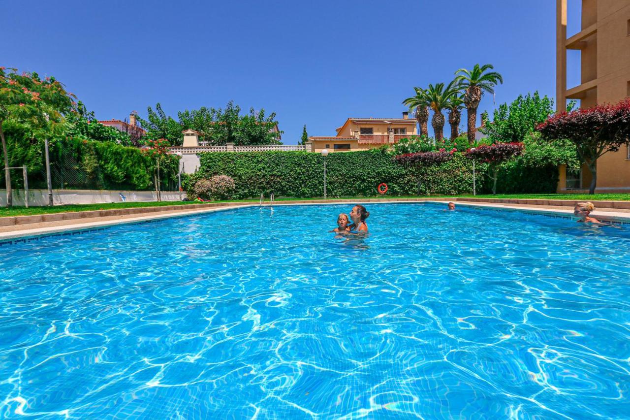 Apartament Austral - Only Families Lloret de Mar Zewnętrze zdjęcie